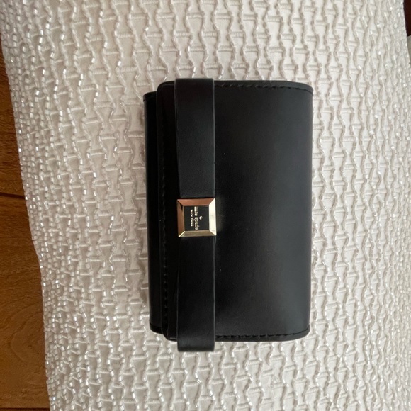 Kate Spade wallet - Picture 3 of 6